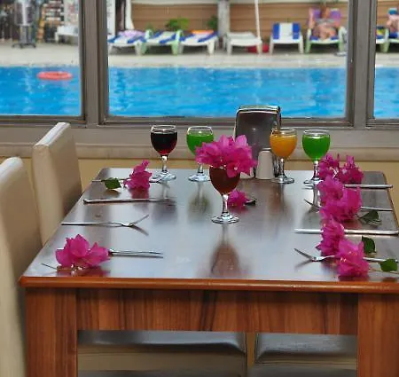 Üdülőközpont Yesiloez 4*