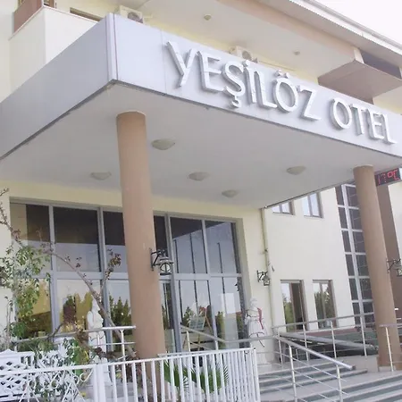 Yesiloez 4* Side